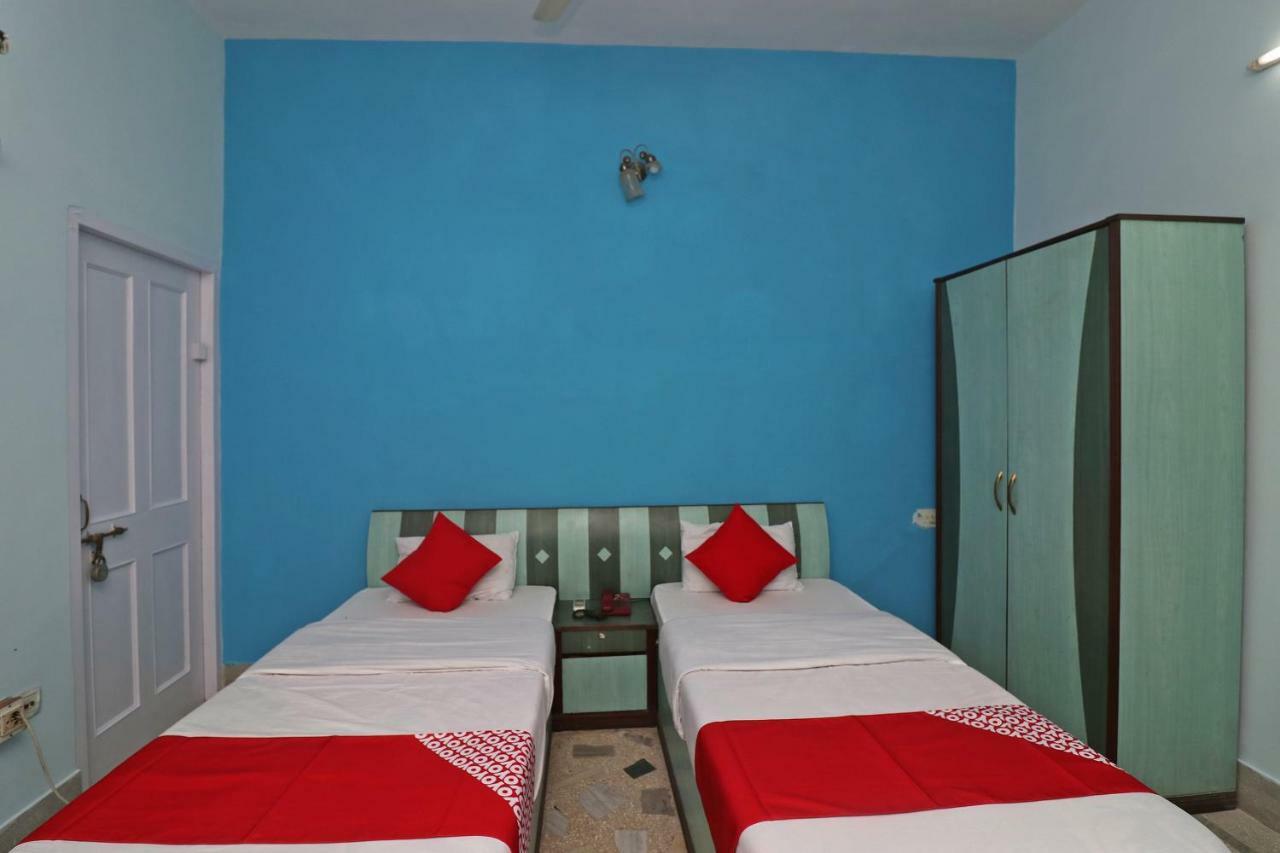Oyo 37989 Hotel Debarshi Bānkura 외부 사진