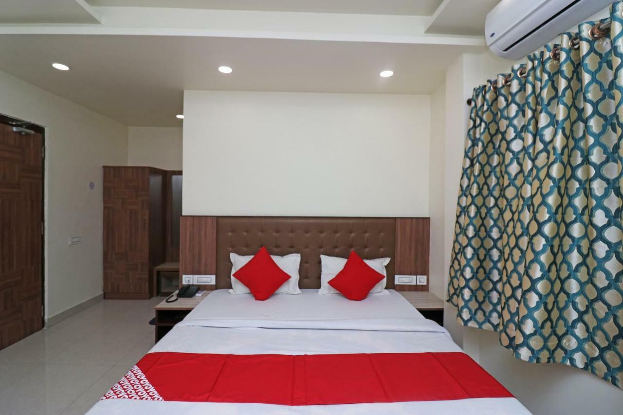 Oyo 37989 Hotel Debarshi Bānkura 객실 사진