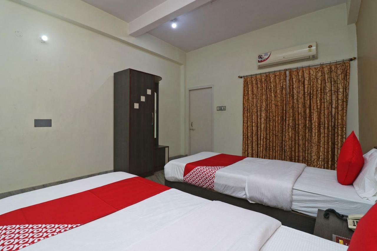 Oyo 37989 Hotel Debarshi Bānkura 외부 사진